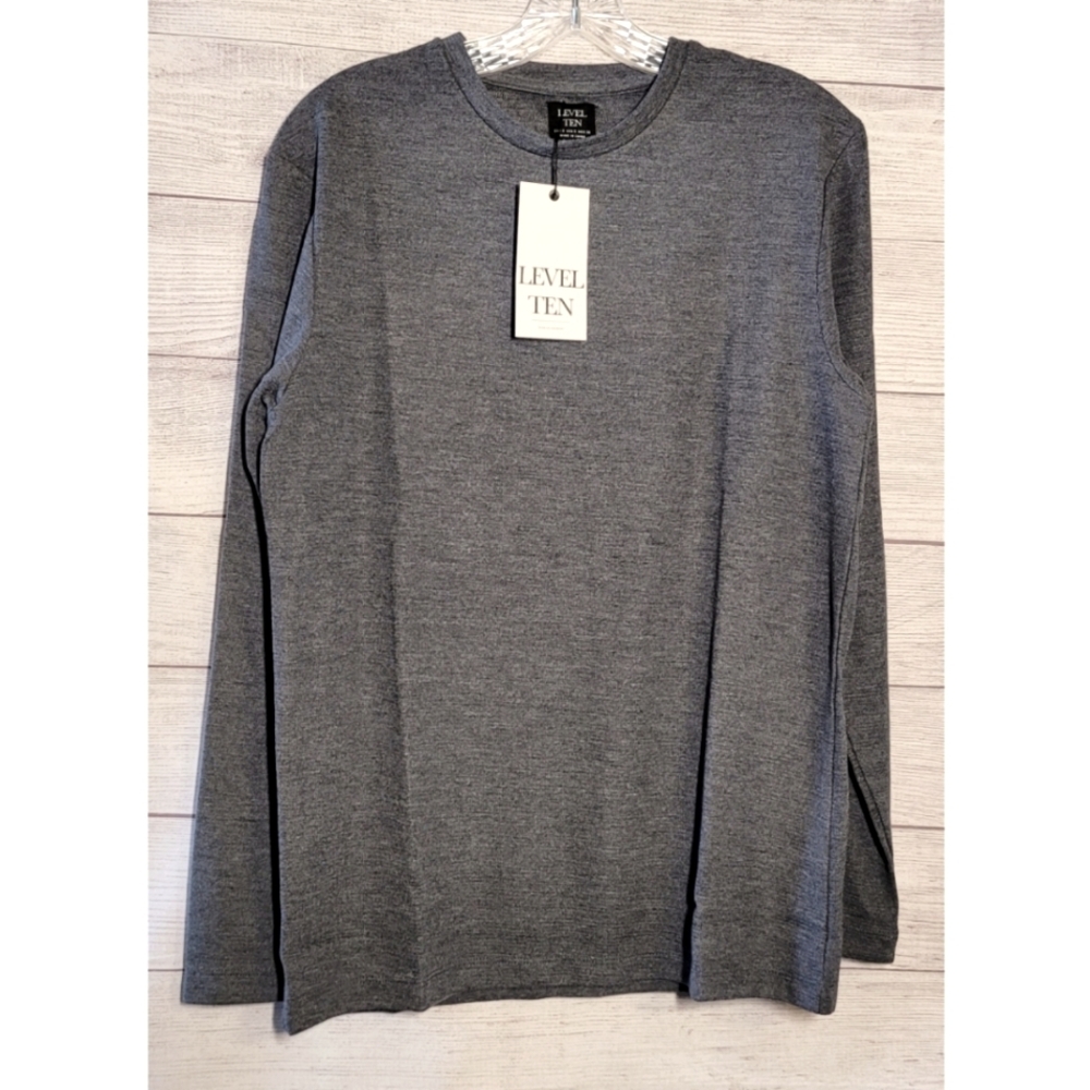 Level Ten T-shirt Men's Size Small Gray Long Sleeve Crew Neck Causal NWT
